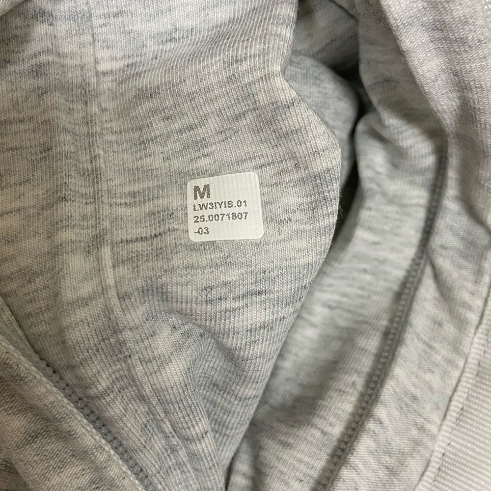 Lululemon Scuba full zip hoodie - Picture 3 of 3